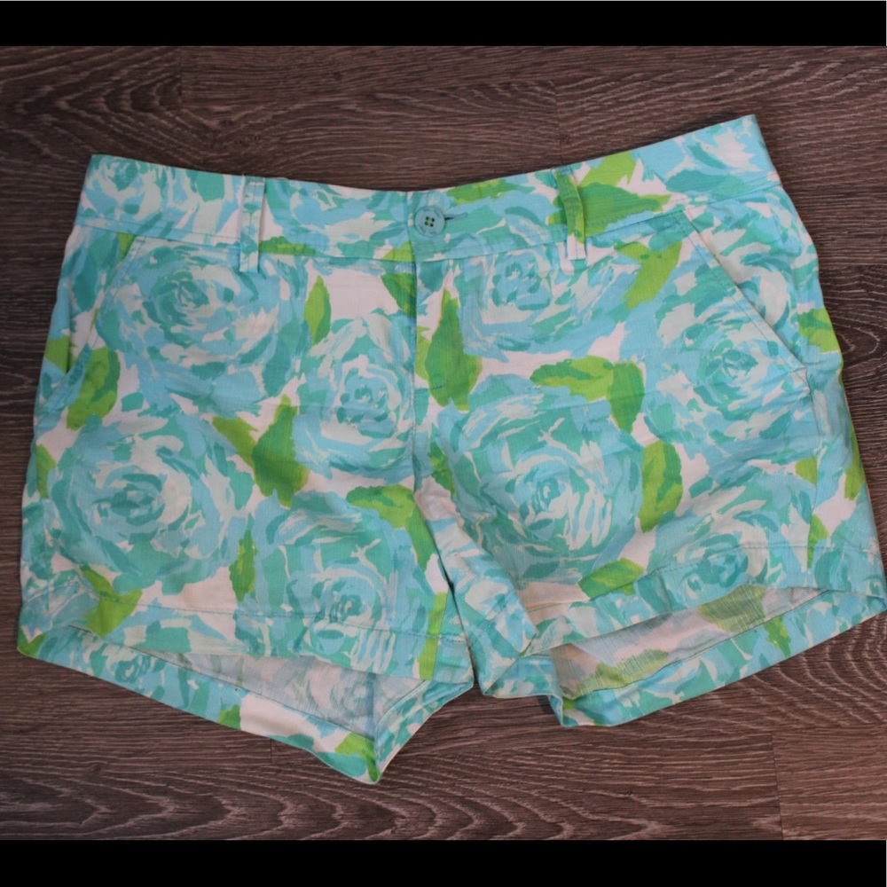 COPY - Lilly Pulitzer shorts - Blue First Impress…